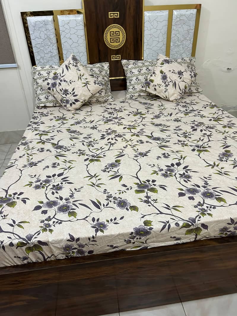 Single bed 4