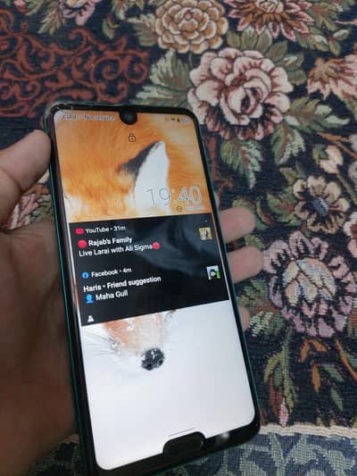 Sharp Aquos R3