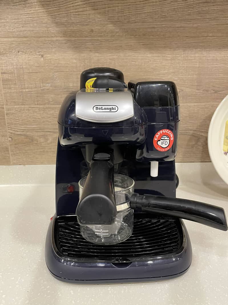 Delonghi coffee maker 1