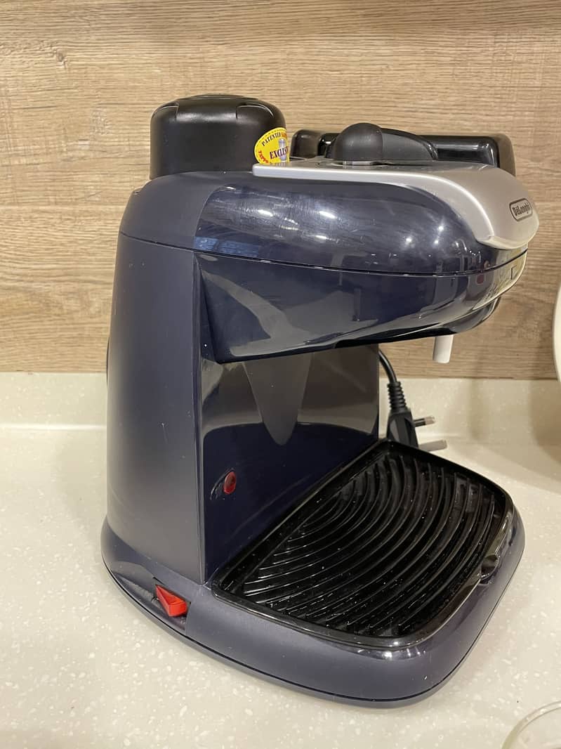 Delonghi coffee maker 4