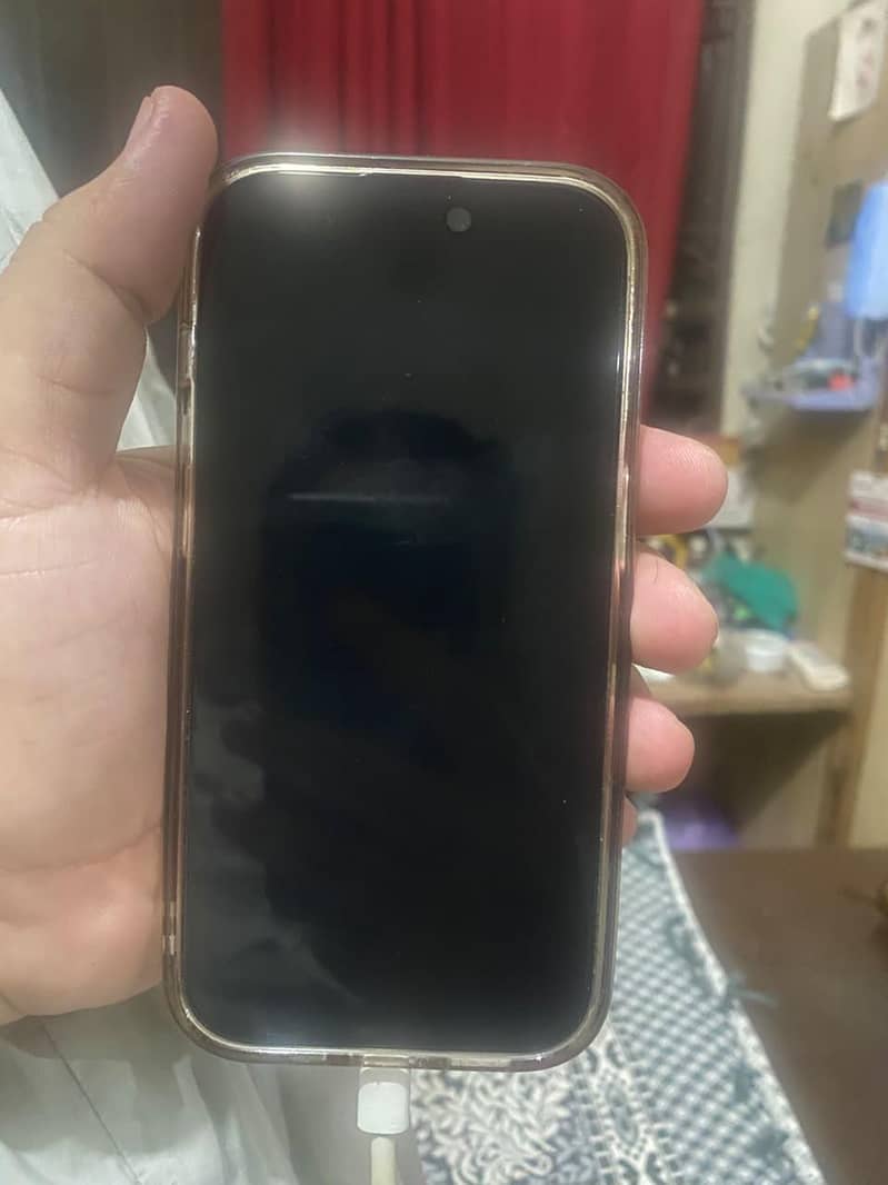 14 pro iphone 1