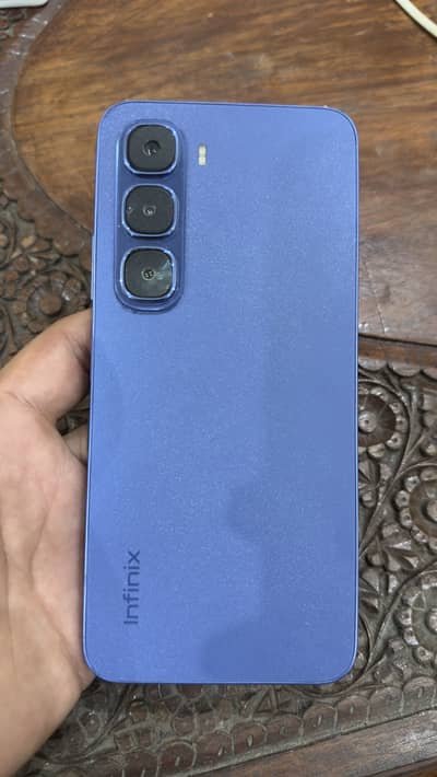 Infinix Hot60i