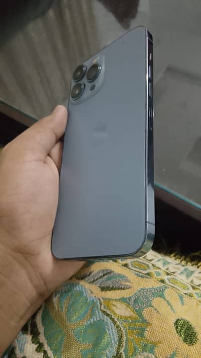 Apple iPhone 13 Pro Max