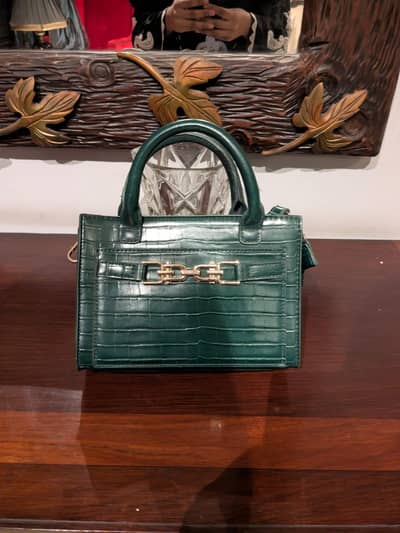 bottle green bag