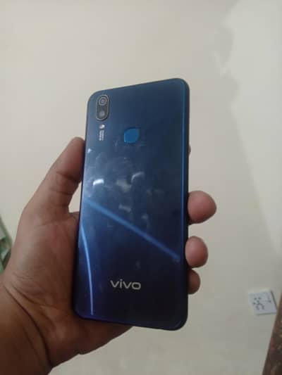 Vivo Y11