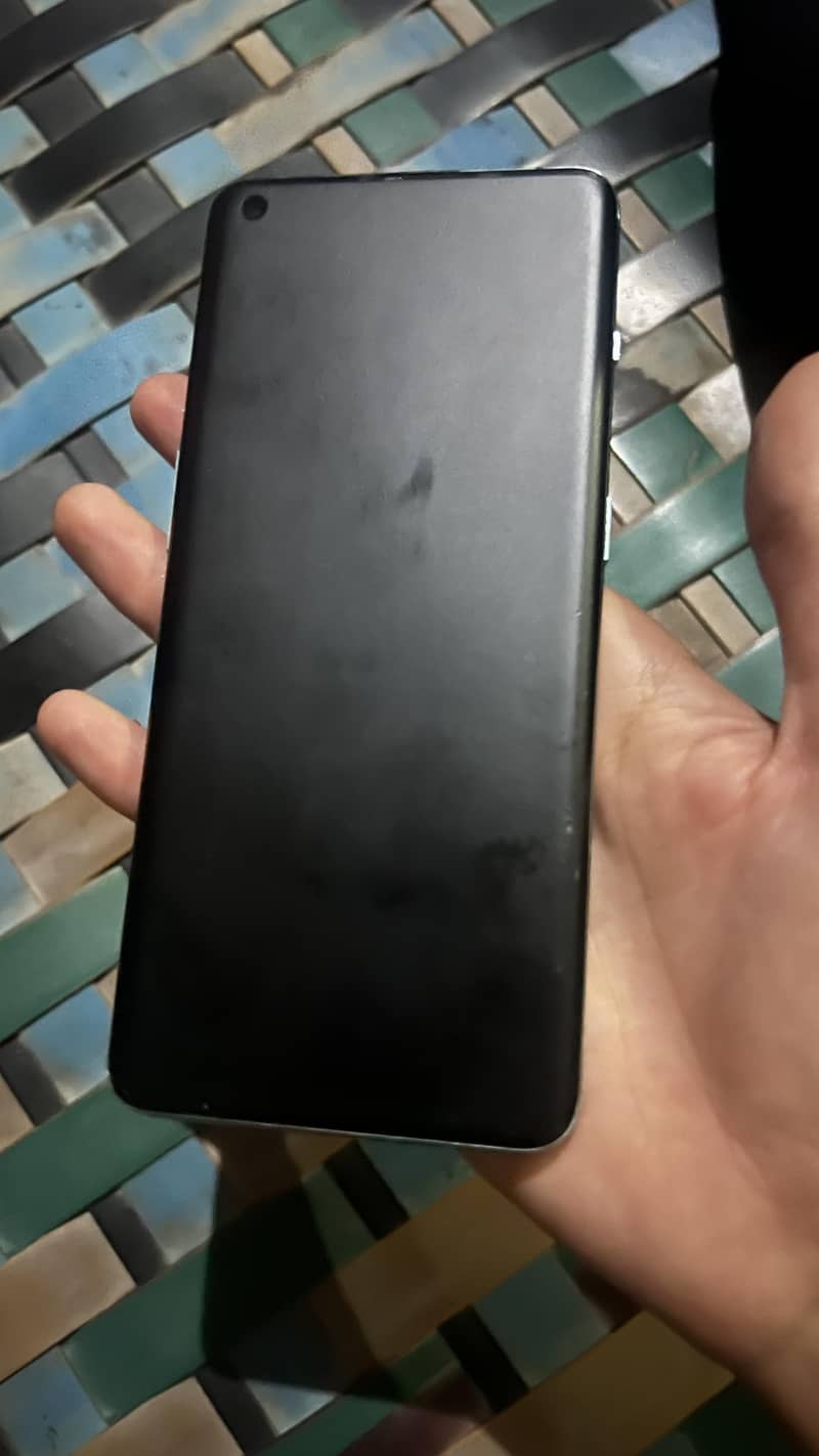 One Plus 10 Pro 6