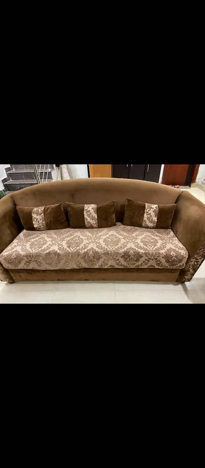 7 seater sofa set  slightly use