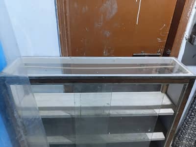 Shop counter