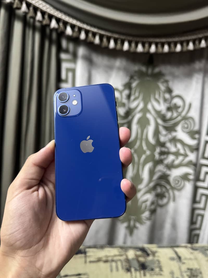 Iphone 12 mini 0