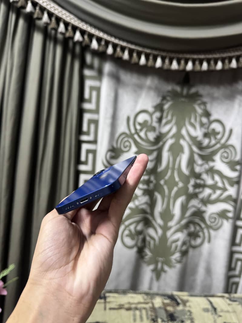 Iphone 12 mini 2