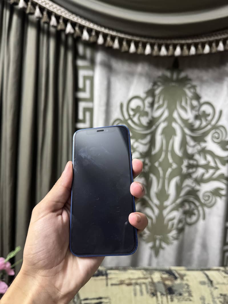 Iphone 12 mini 4