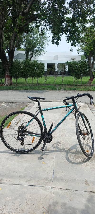 Used Aluminium Road/ Hybrid Bicycle - 7/10 Condition - Lahore