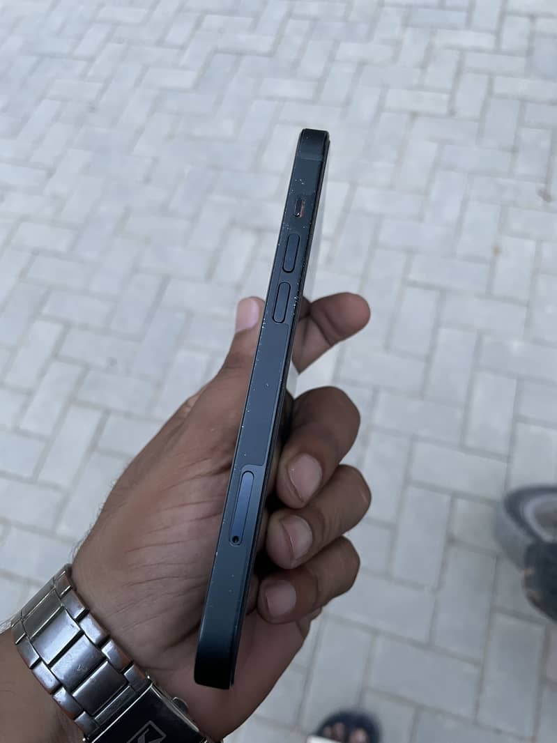 Apple iPhone 14 1