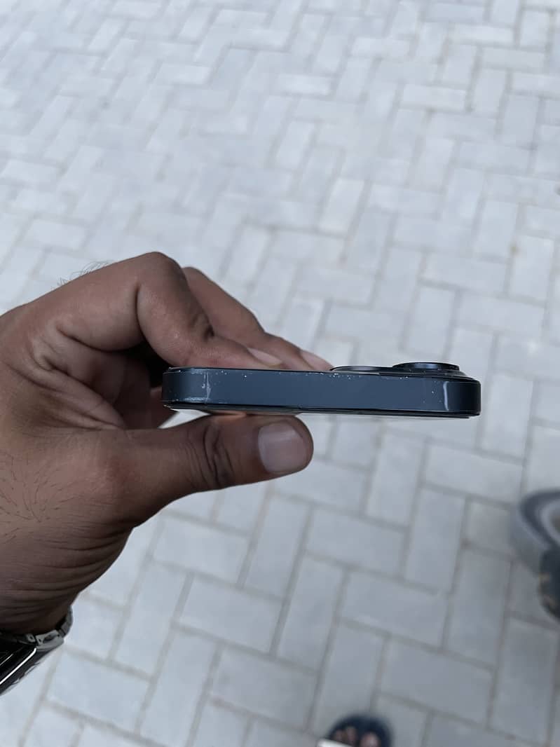 Apple iPhone 14 6