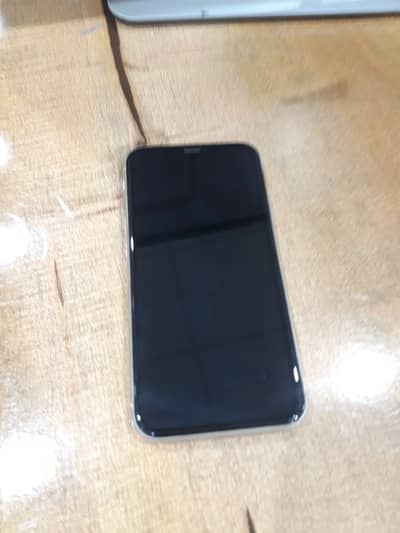 Apple iPhone 11 64GB – Official PTA Approved – 100% Working Condition