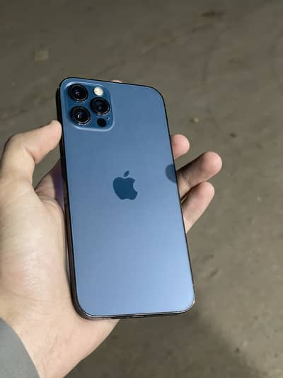 iPhone 12 Pro (Bypass)