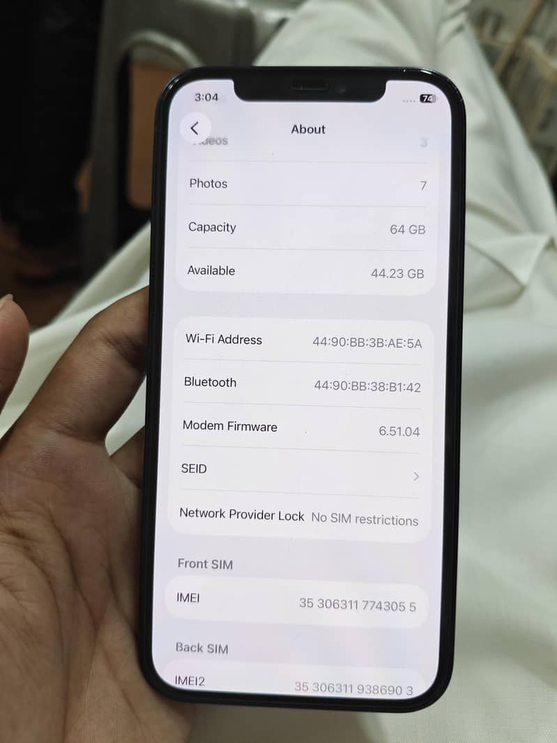 Apple iPhone 12 8