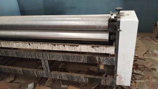 Pasting and Die Machine
