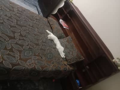 Bed 1993