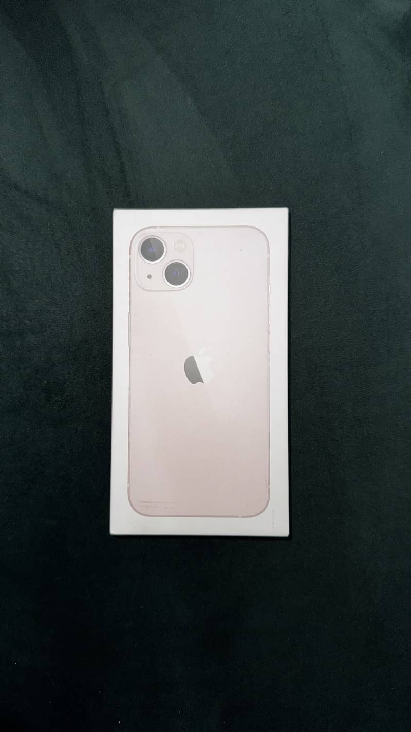 Apple iPhone 13 5