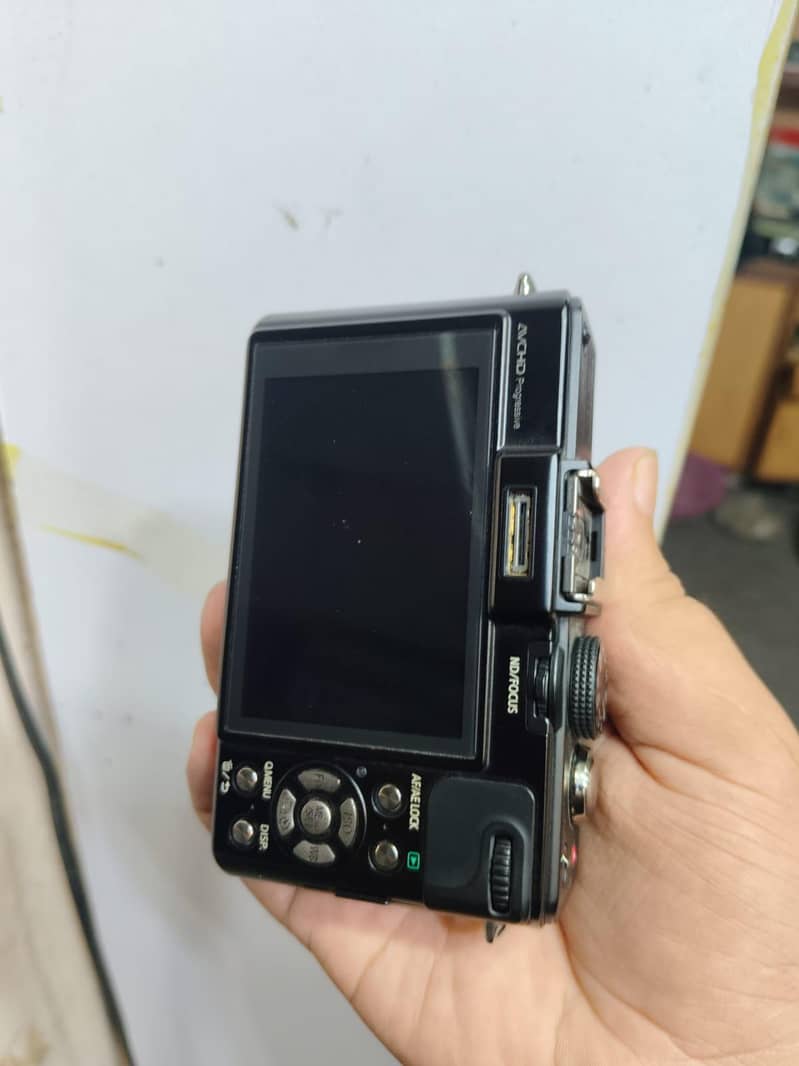 Lumix digital camera 1