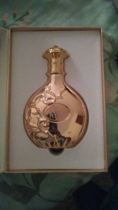 perfume from uae