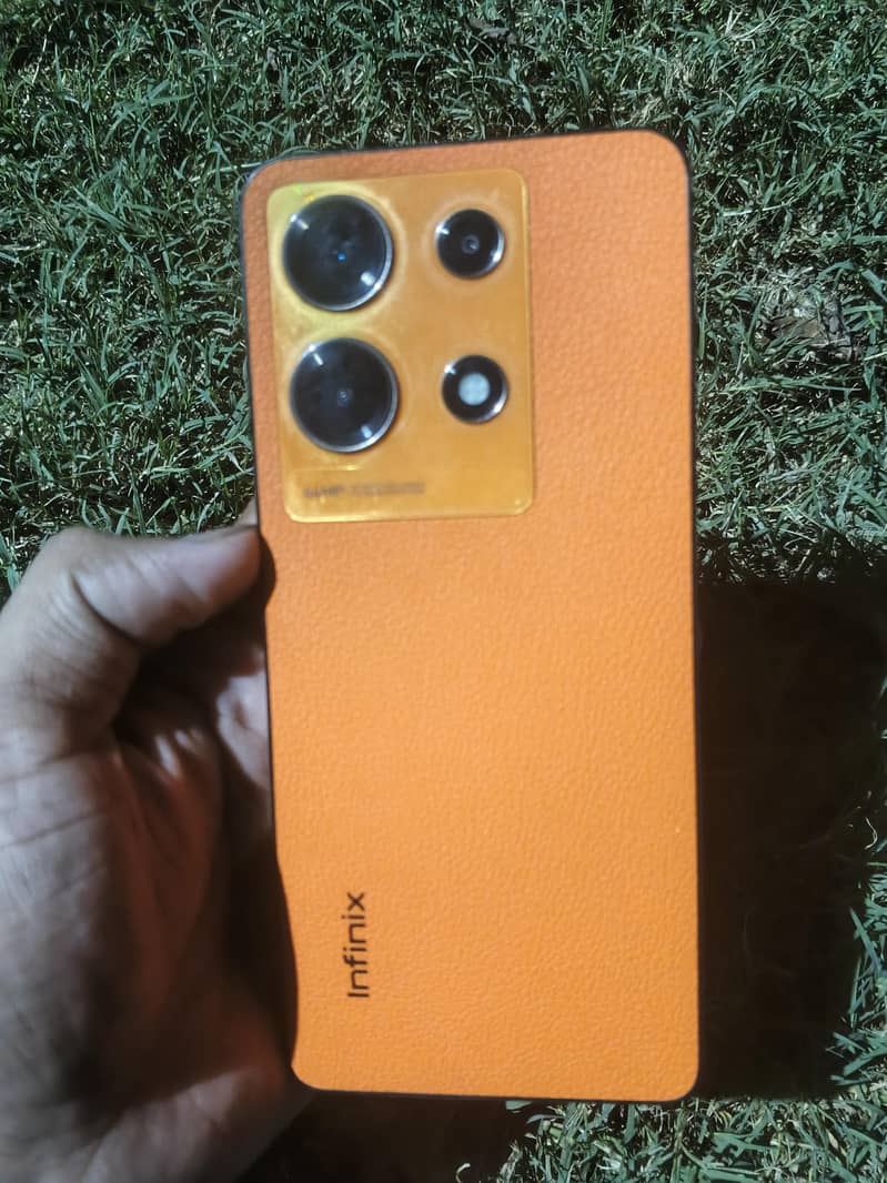 Infinix Note 30 1