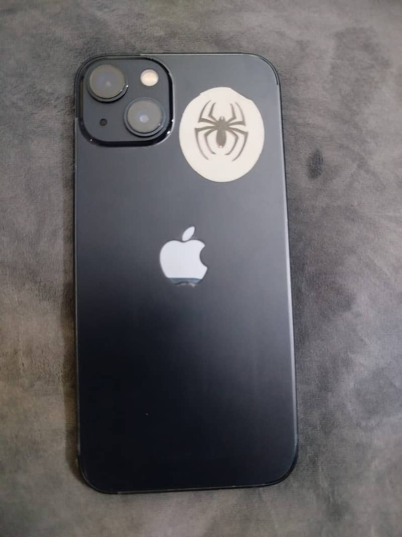 Apple iPhone 13 0