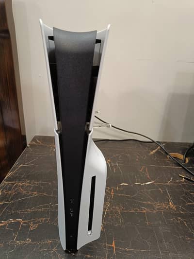 ps5 slim only two month used