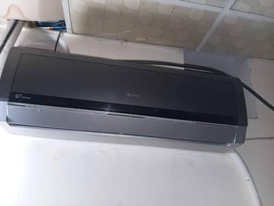 Gree 1 ton Ac