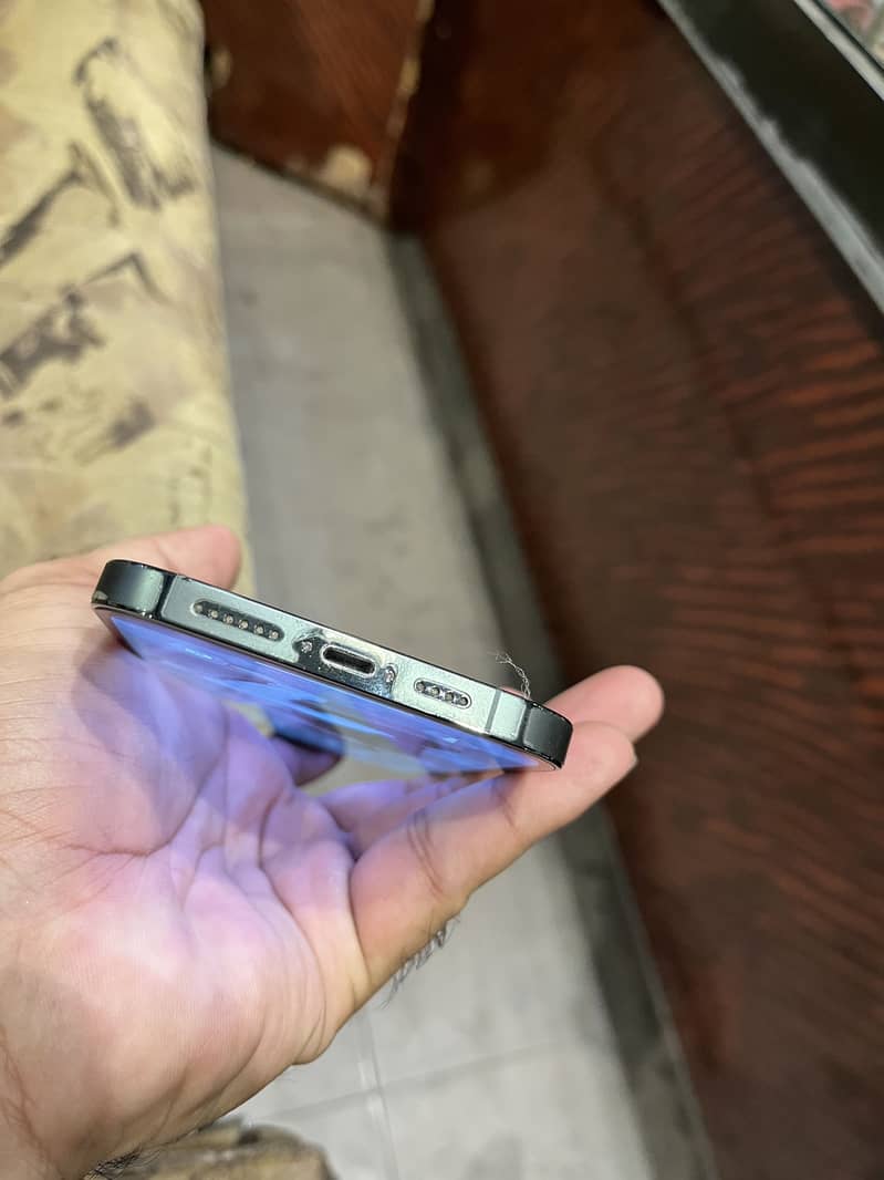 Iphone 13 pro max 2