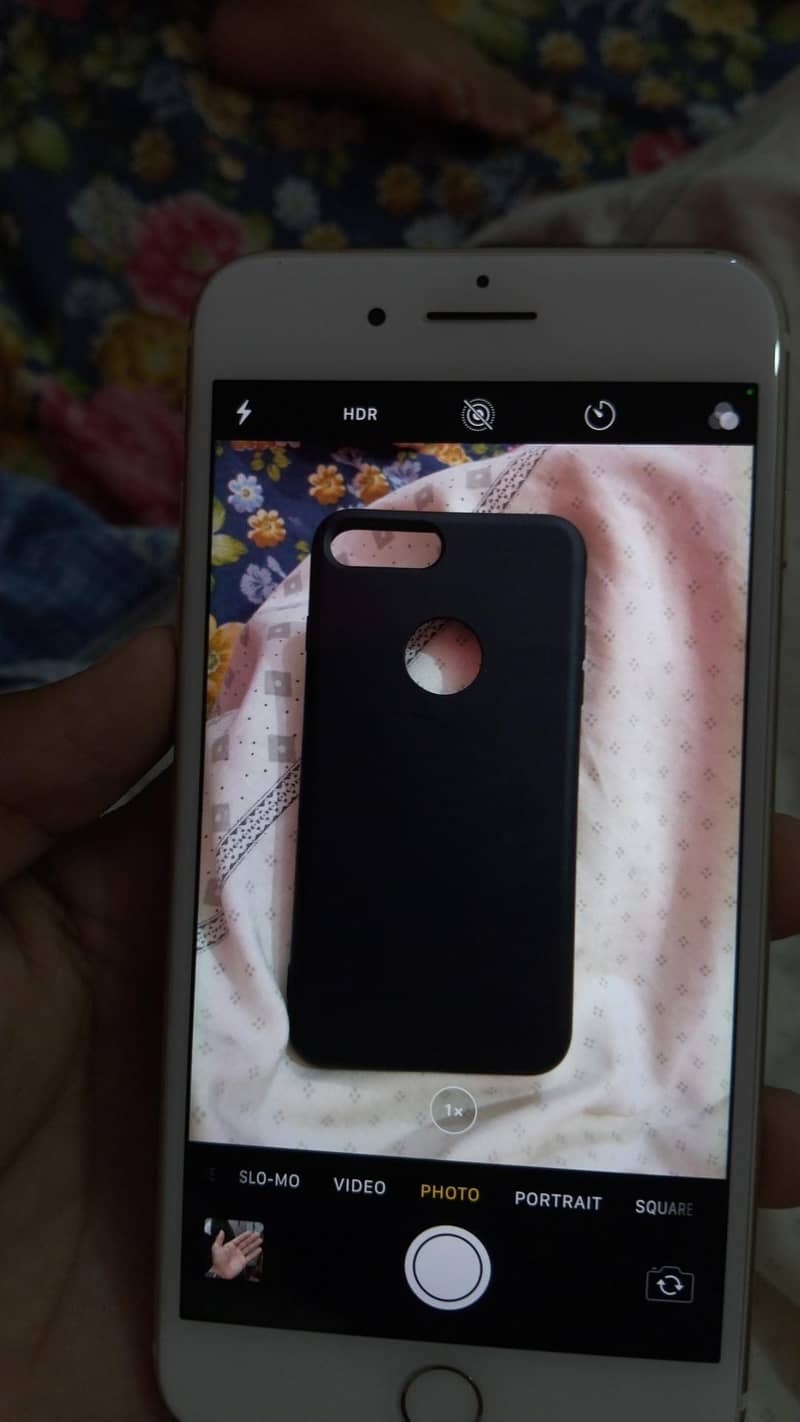 Apple iPhone 7 Plus 6