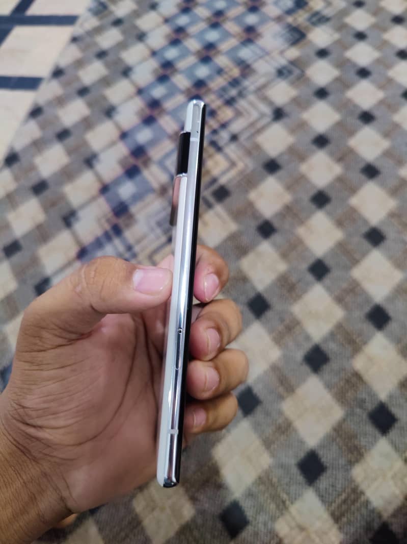 Google Pixel 6 Pro 7