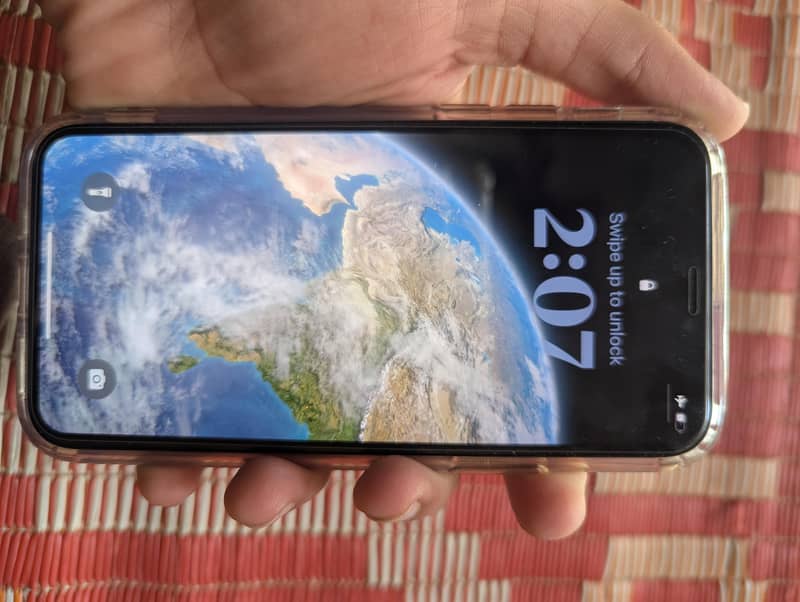 Apple iPhone 11 Pro 3