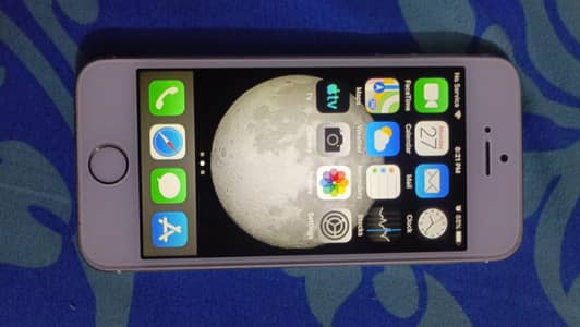 Apple iPhone 5s for sale condition 10/10