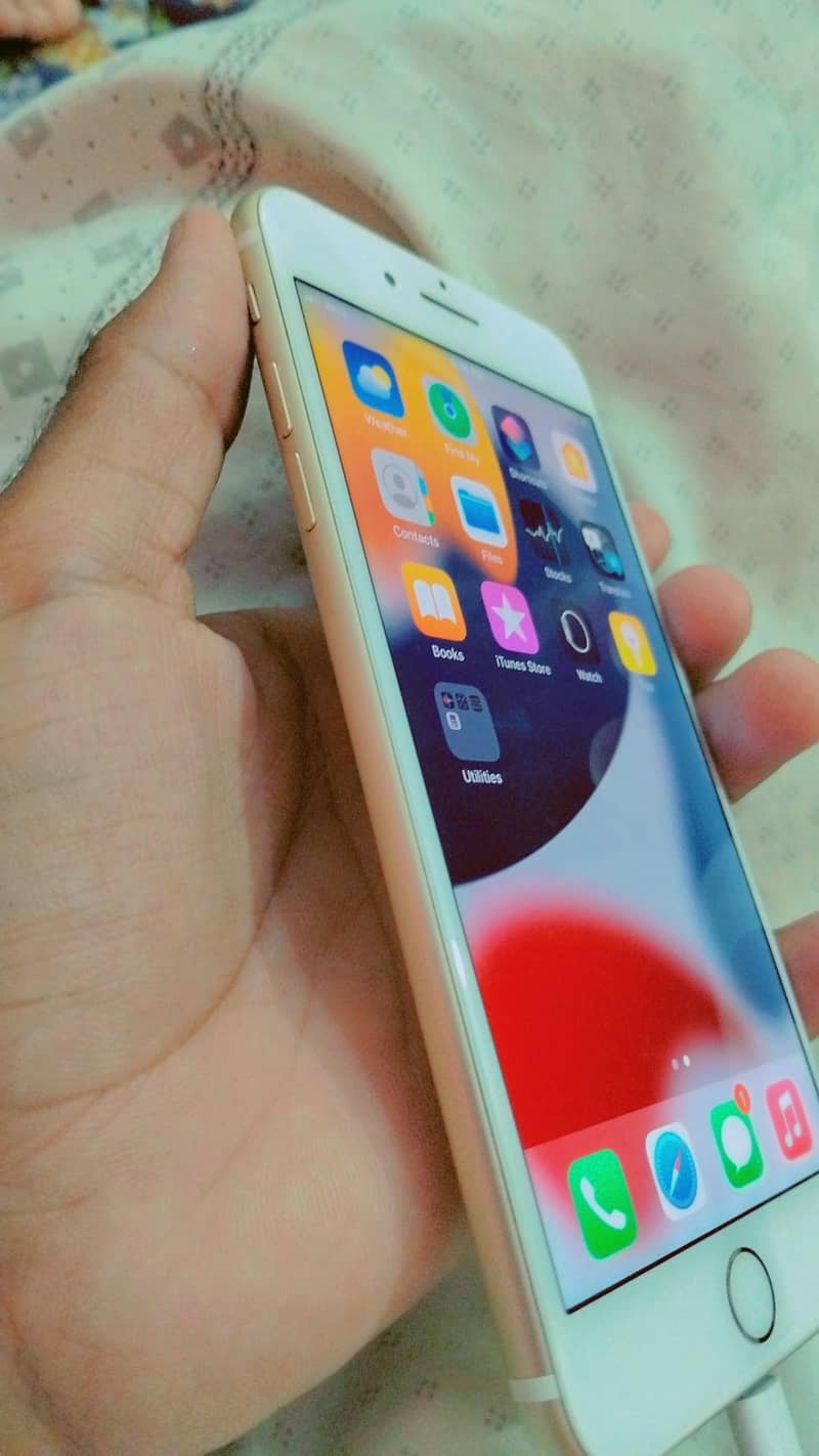 Apple iPhone 7 Plus 3