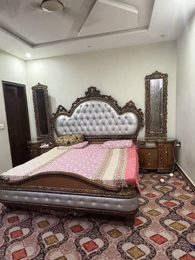 Royal bed for sale