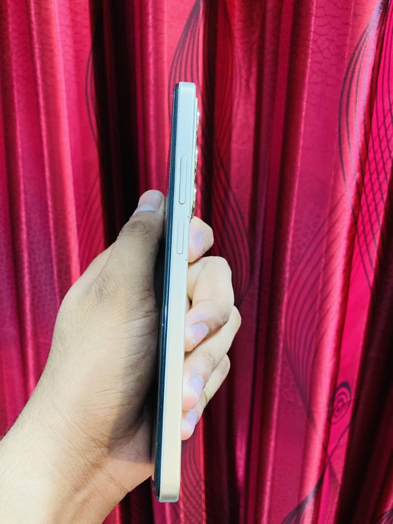 Realme C75 3
