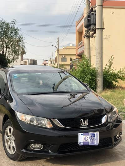 Honda Civic VTi Oriel Prosmatec 2016 in lush condition