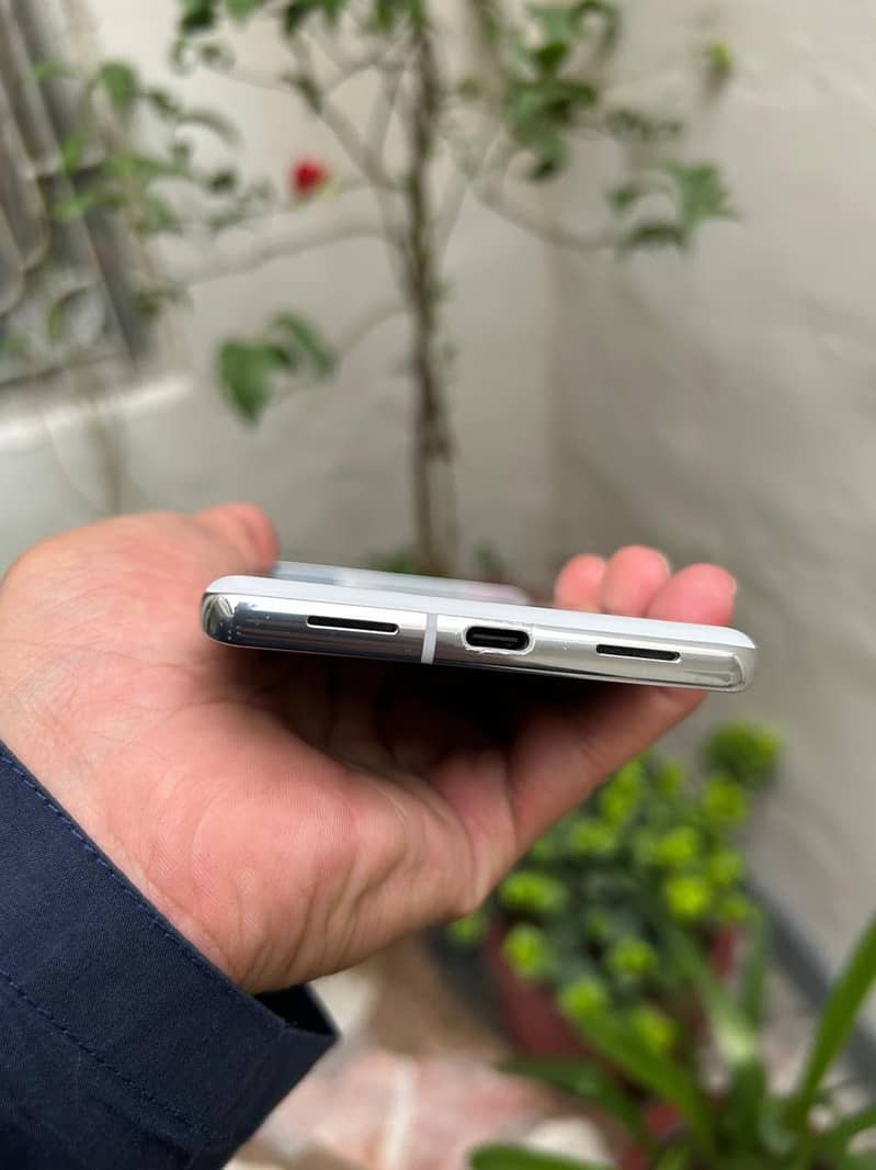 Google Pixel 7 Pro 2