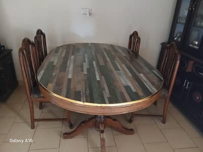 Dining table with 6 chairs