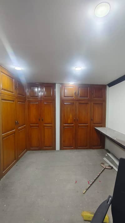 Office Available For Rent