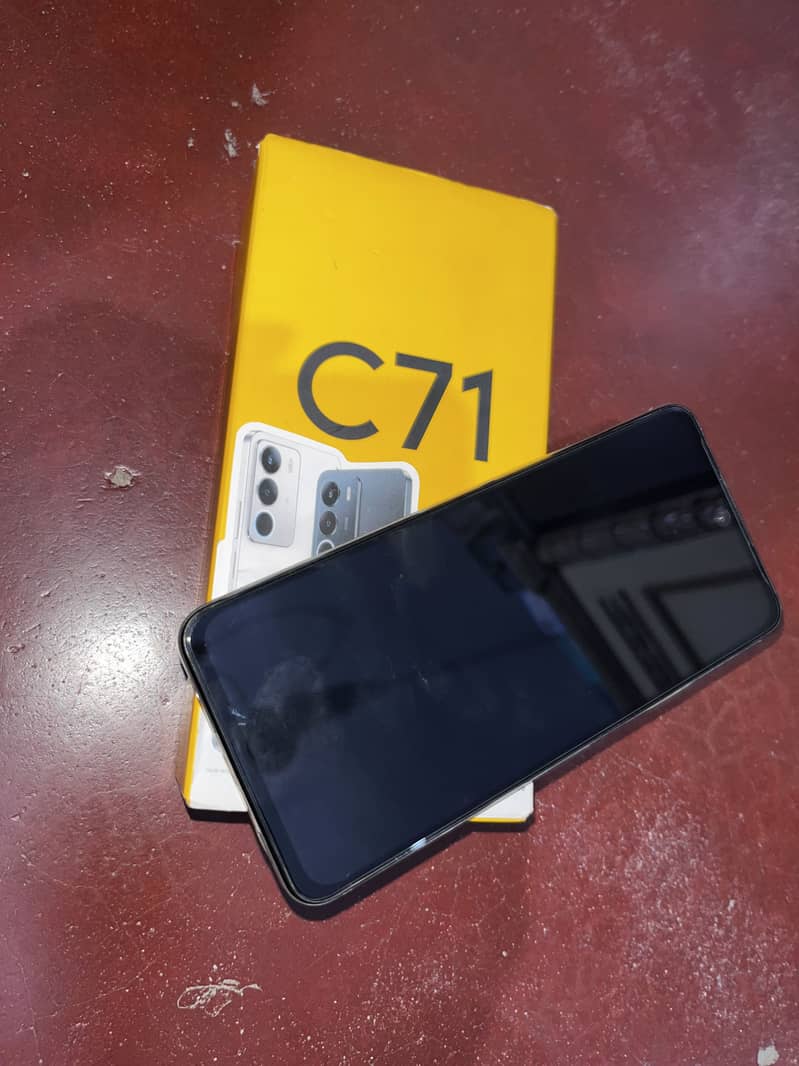 REALME C71 0