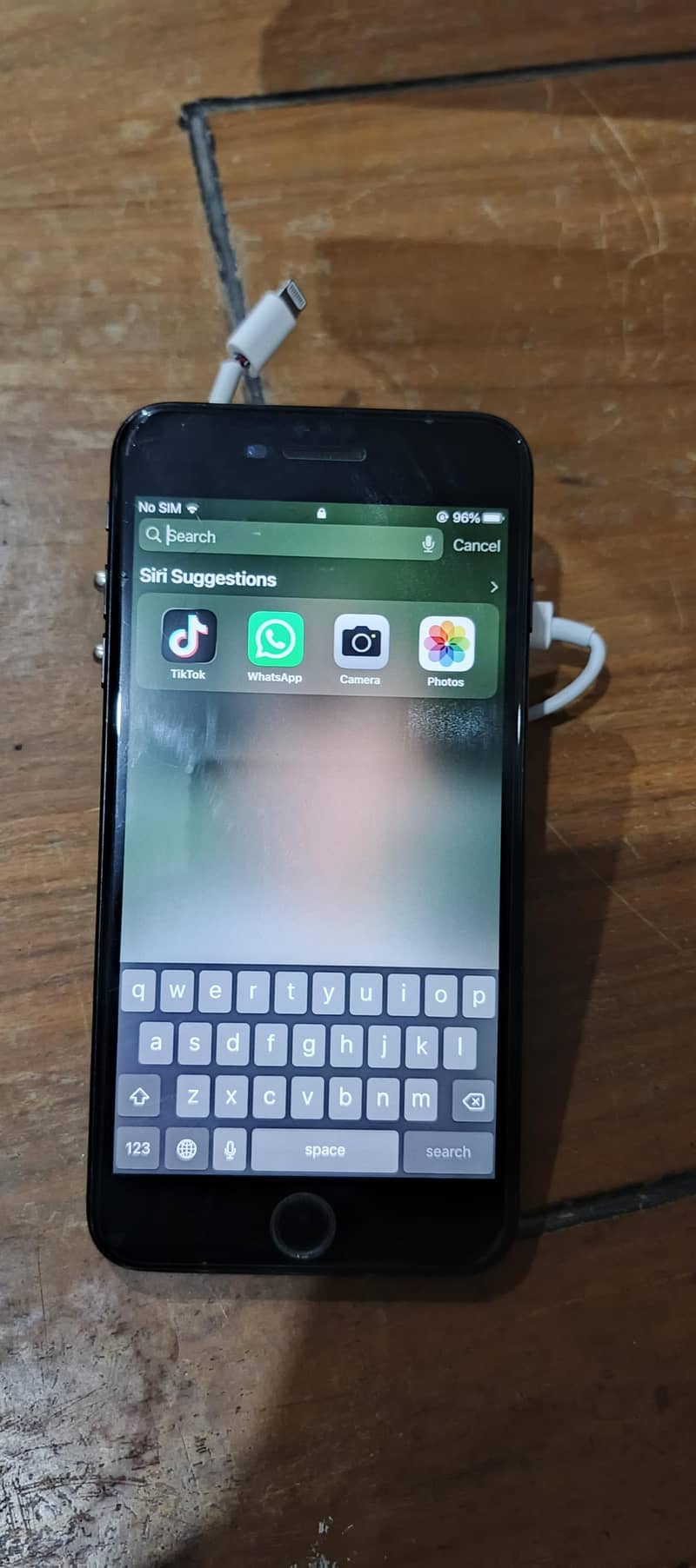 Apple iPhone 7 Plus 6