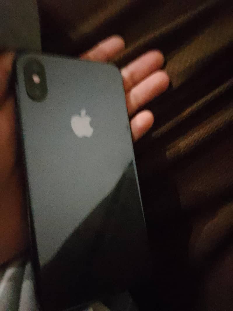 Apple iPhone X 1