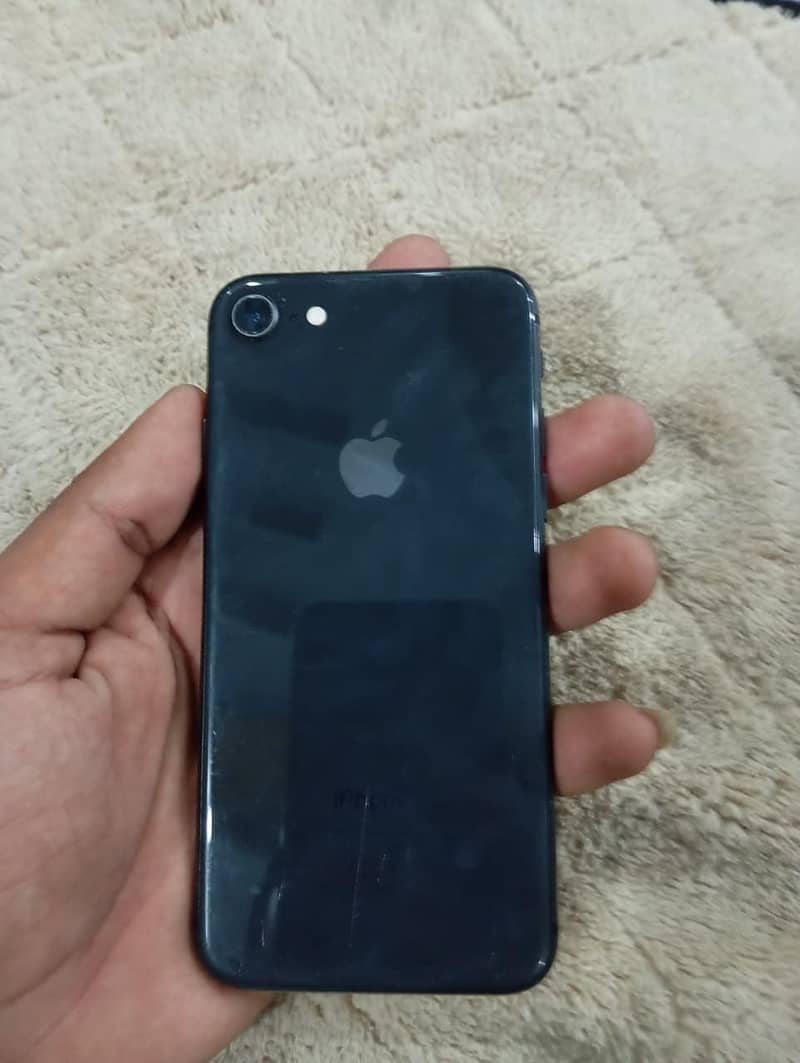iphone 8 0