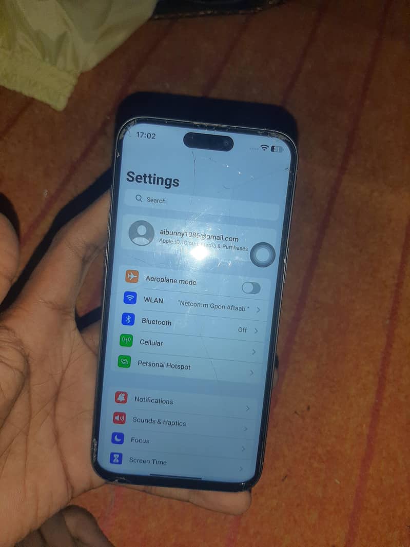 iPhone 15 Pro Max 4