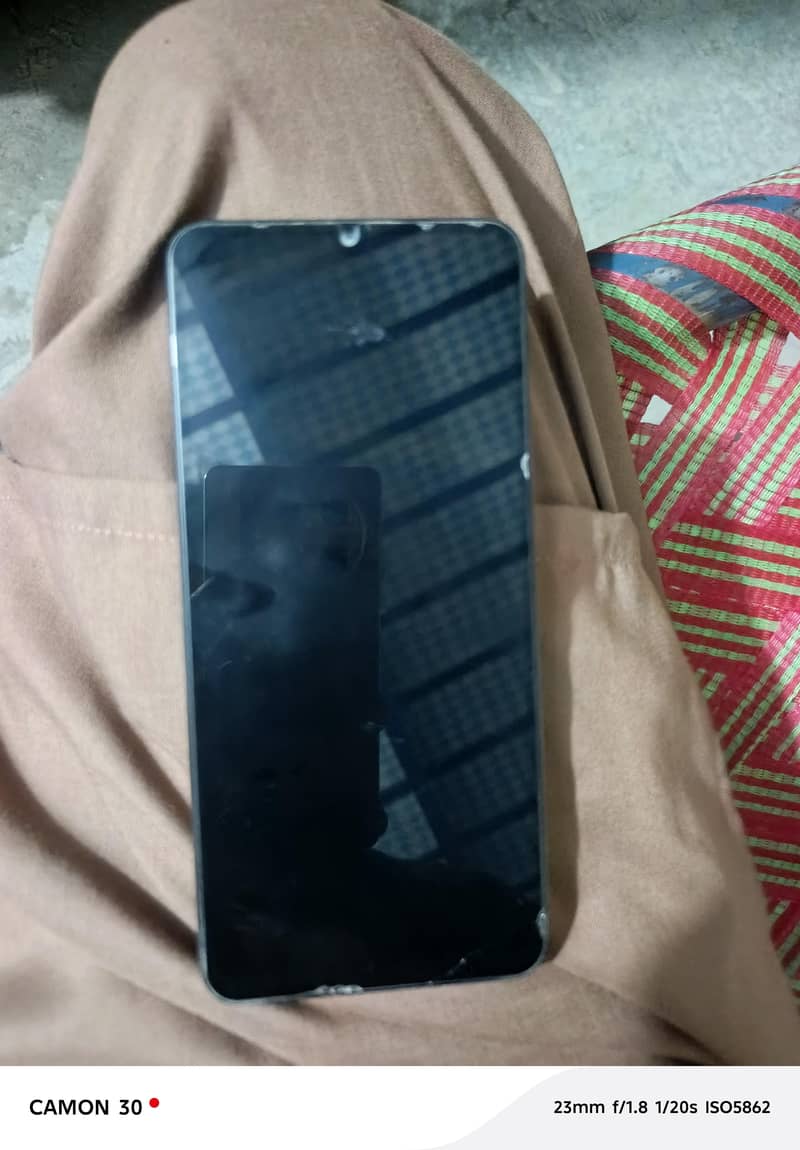 realms note 70 2