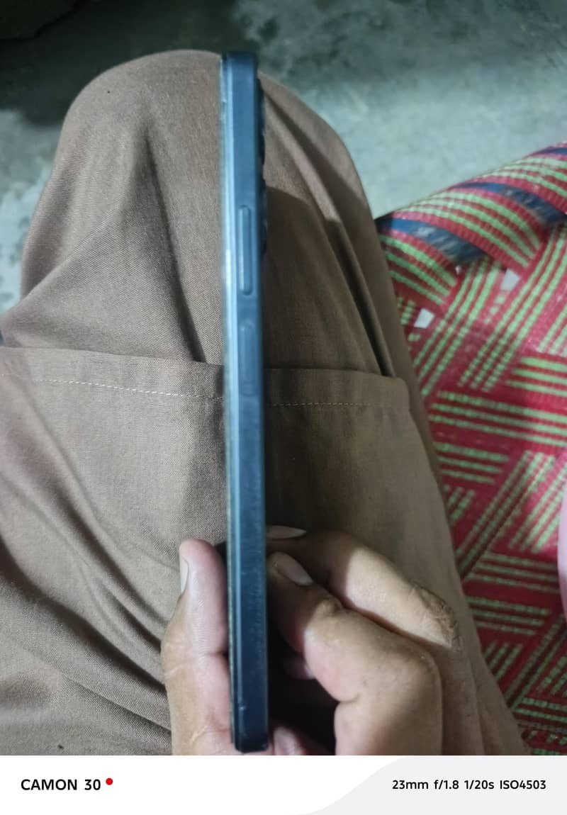 realms note 70 3