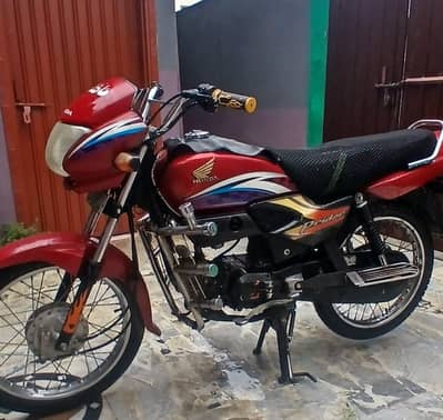 Honda Prioder 100 CC